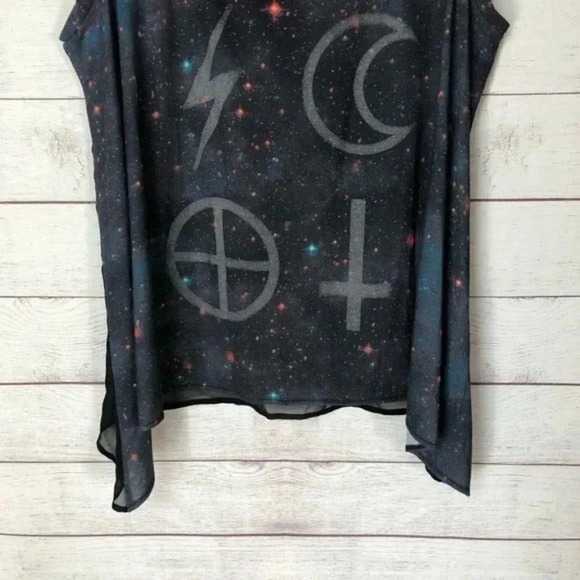 Torrid Blue Galaxy Sharkbite Hem Sheer Back Tank Top 1 - Picture 5 of 7